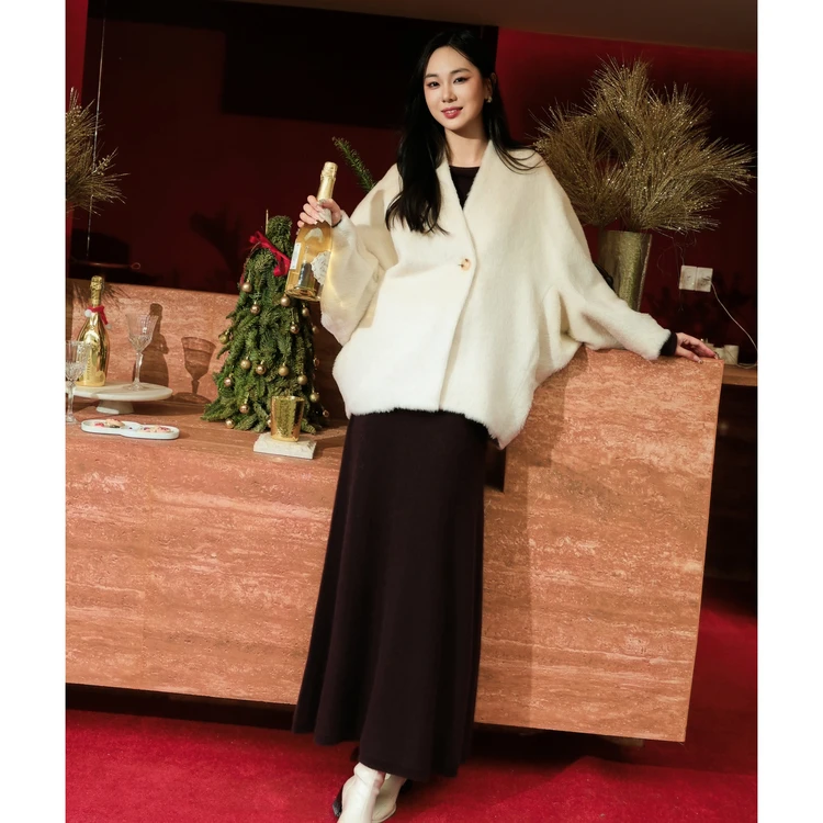 西町村屋气质简约艺术感摆裙女秋冬新款复古长款半身裙XX9D10503