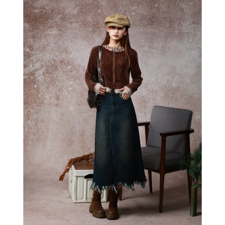 西町村屋简约百搭流苏A字裙女装秋冬新款气质长款半身裙XA9D10412