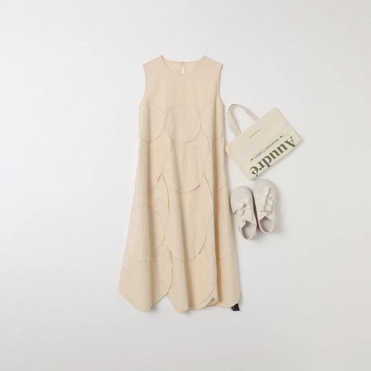 西町村屋花瓣设计无袖连衣裙女装夏季新款法式气质裙子CA9B10032