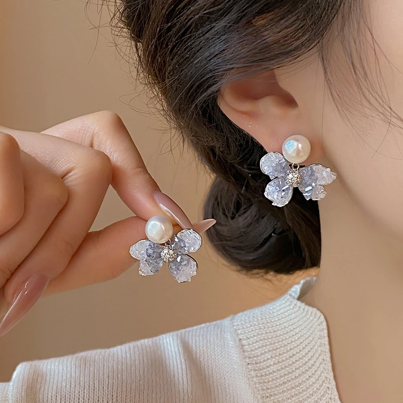 渐变水晶花朵时尚百搭耳钉女小众设计轻奢耳坠法式潮流高级感耳饰