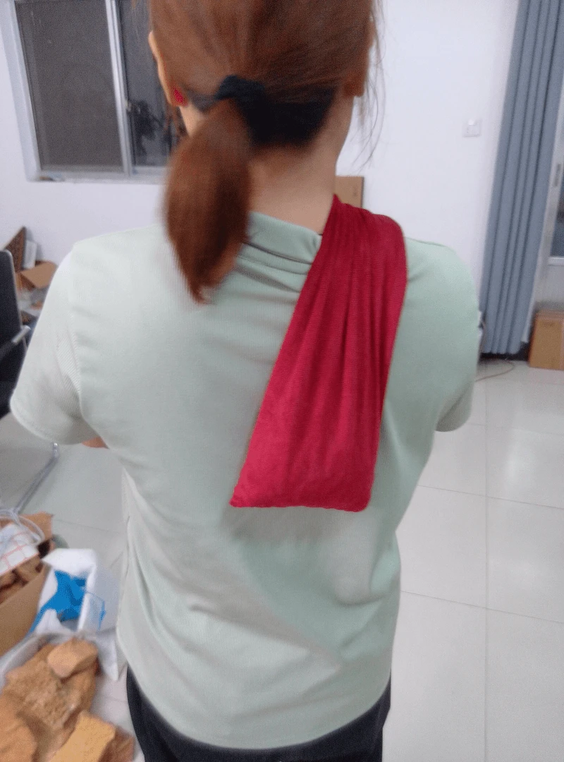 砭石原石拍打袋板