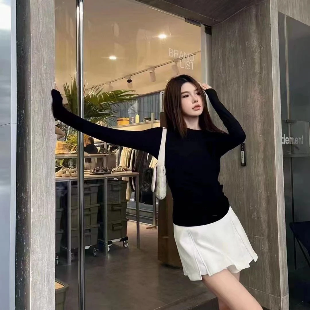 秋季修身百搭纯色打底衫