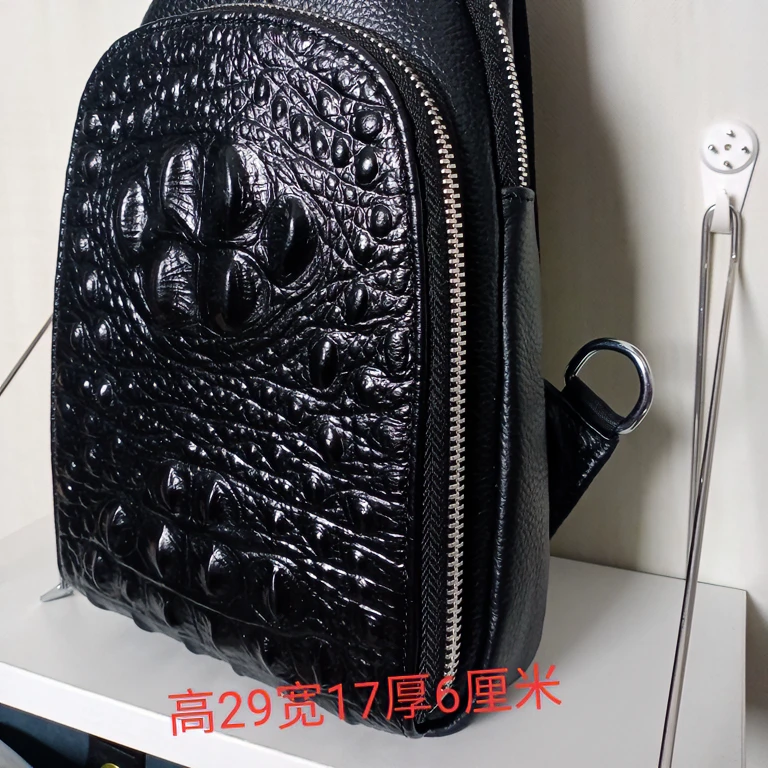 南叔包包～经典男款净版真皮胸包简约单肩斜挎包胸包