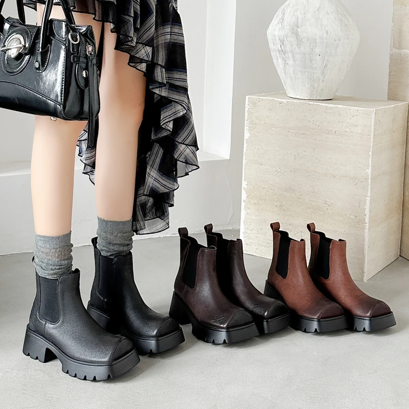 厚底靴高跟小短靴靴子女鞋2024新款秋冬时尚英伦风百搭方头粗跟靴
