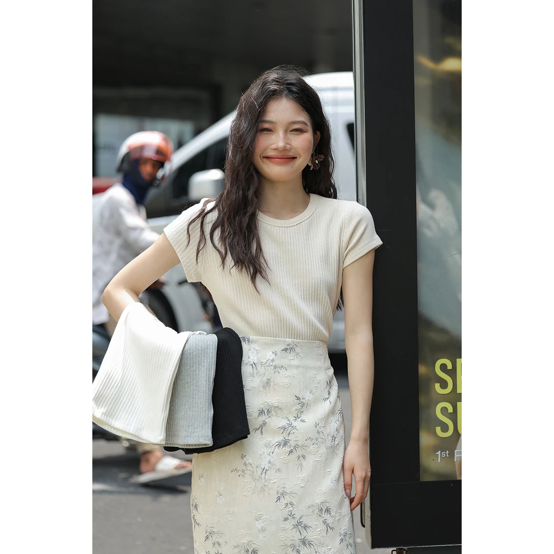 觅定圆领正肩短袖T恤女夏季纯色百搭修身上衣小个子体恤DS10033