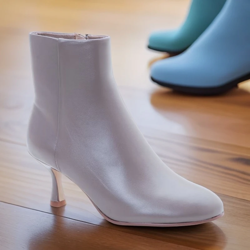 气质时尚细跟短靴百搭简约