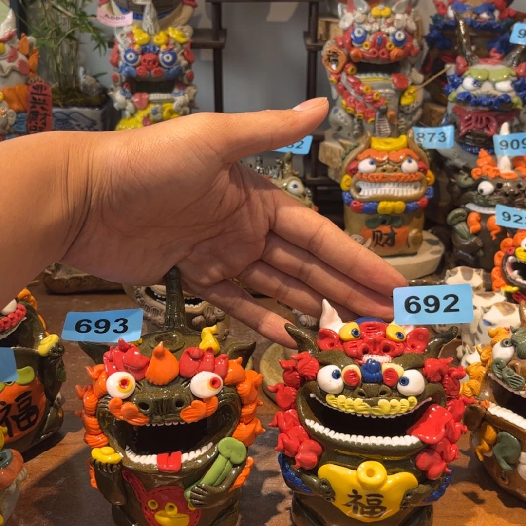 【闪购商品】陶瓷泥塑骆***泪
