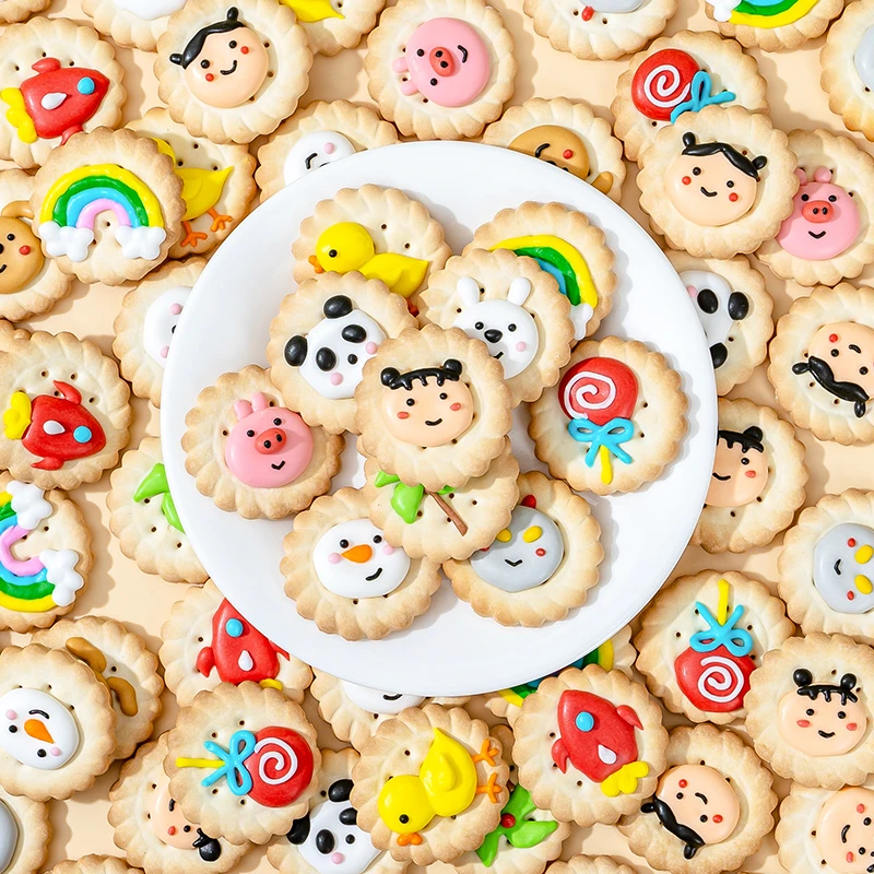 卡通饼干独立小包装高颜值儿童生日礼物点心网红休闲卡通零食批发