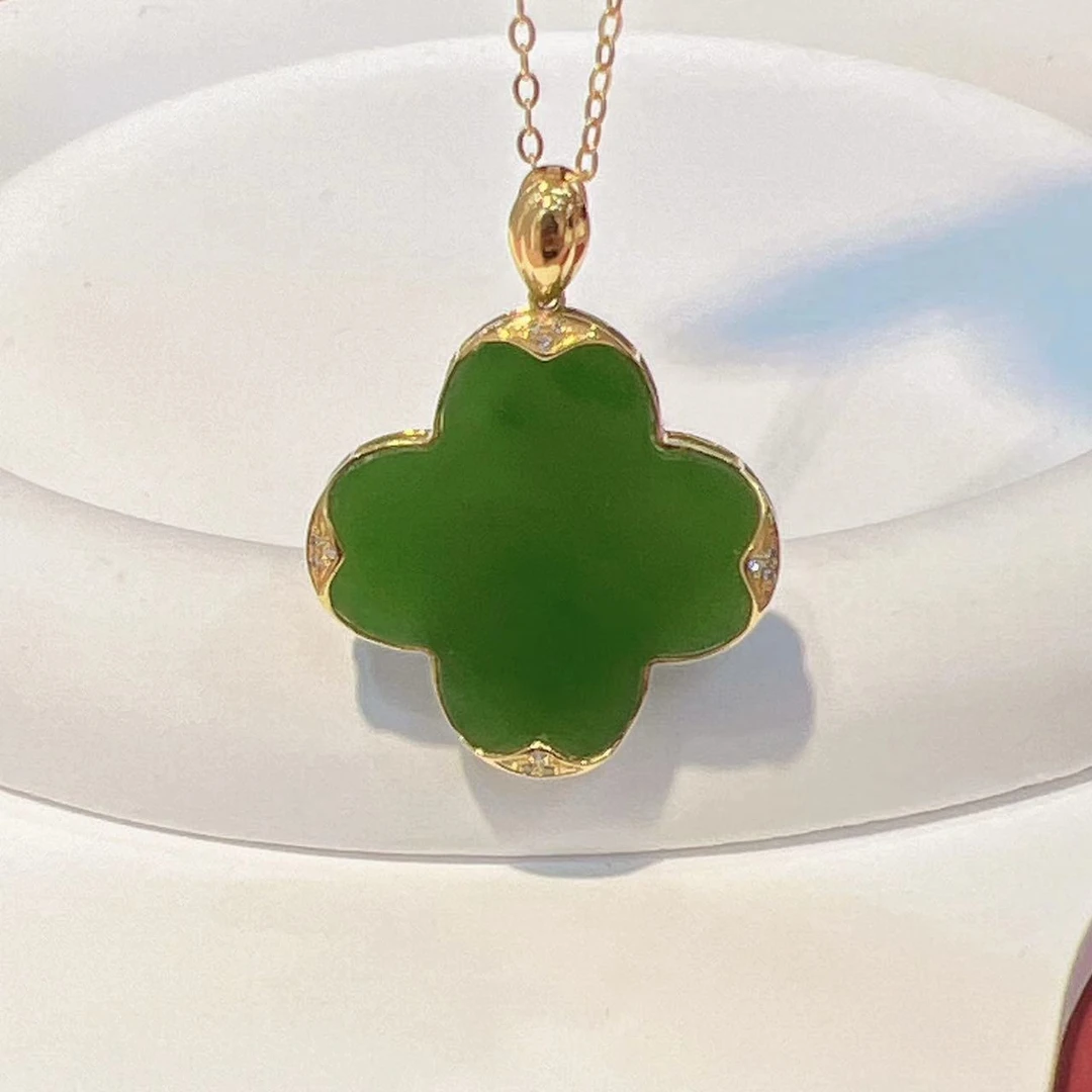 18K金镶嵌25mm碧玉超大四叶草吊坠HNZ6615