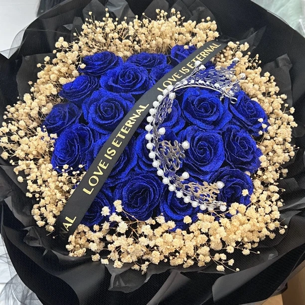 【黑纱经典款】蓝色妖姬鲜花玫瑰永生满天星永生花送女友花束玫瑰花