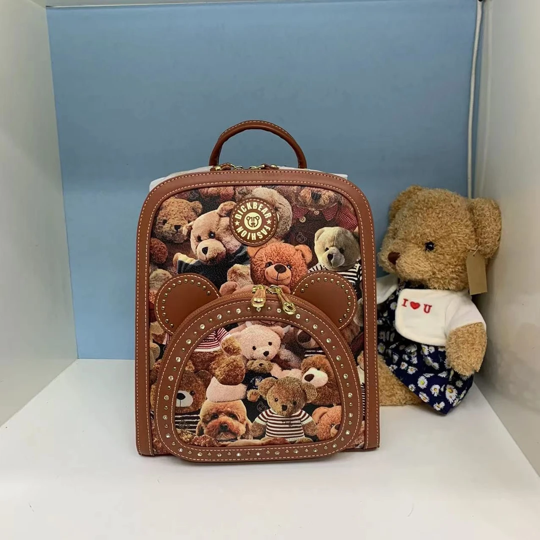 DICK BEAR/迪克熊9018新款时尚中号熊头爆款双肩包女士休闲