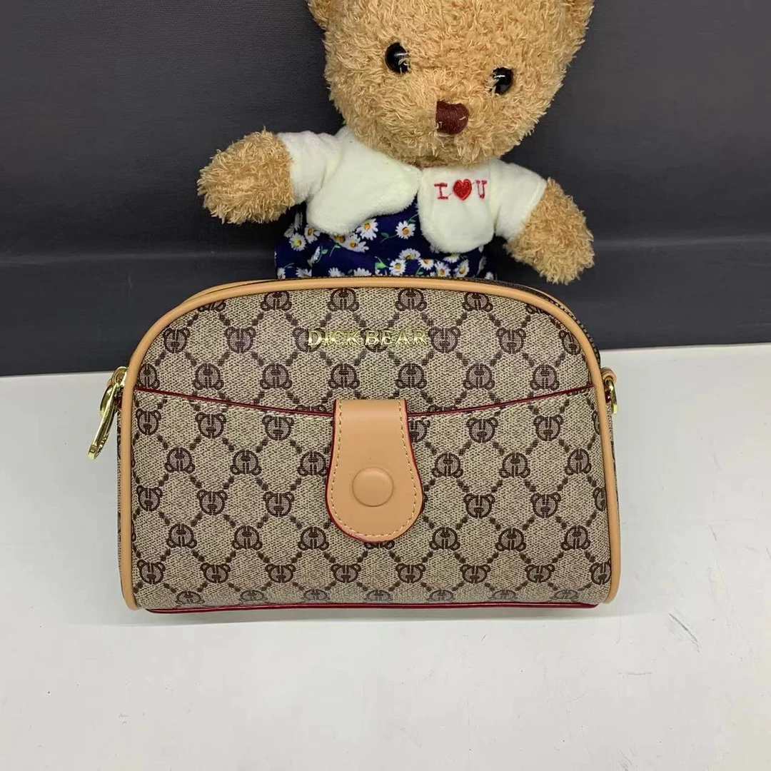 DICK BEAR/迪克熊9827新款时尚双拉链多隔层斜挎包小熊多层手机包