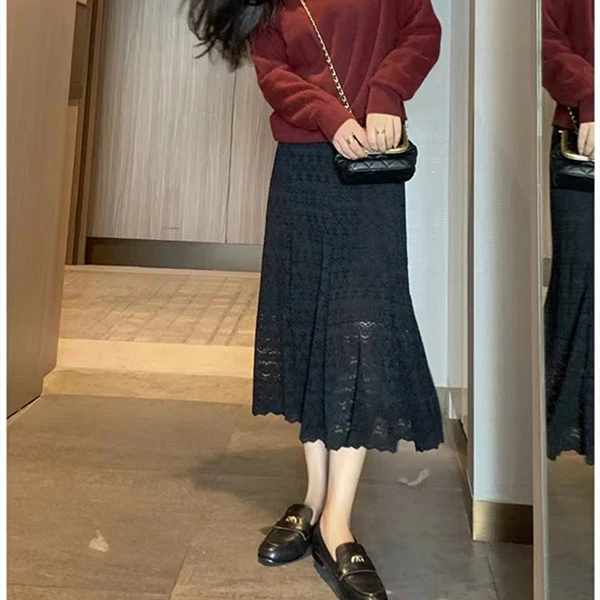 悦享女装2022秋季新款法式轻奢镂空蕾丝显瘦休闲百搭半身鱼尾裙