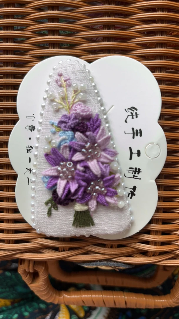 原创手工刺绣发夹