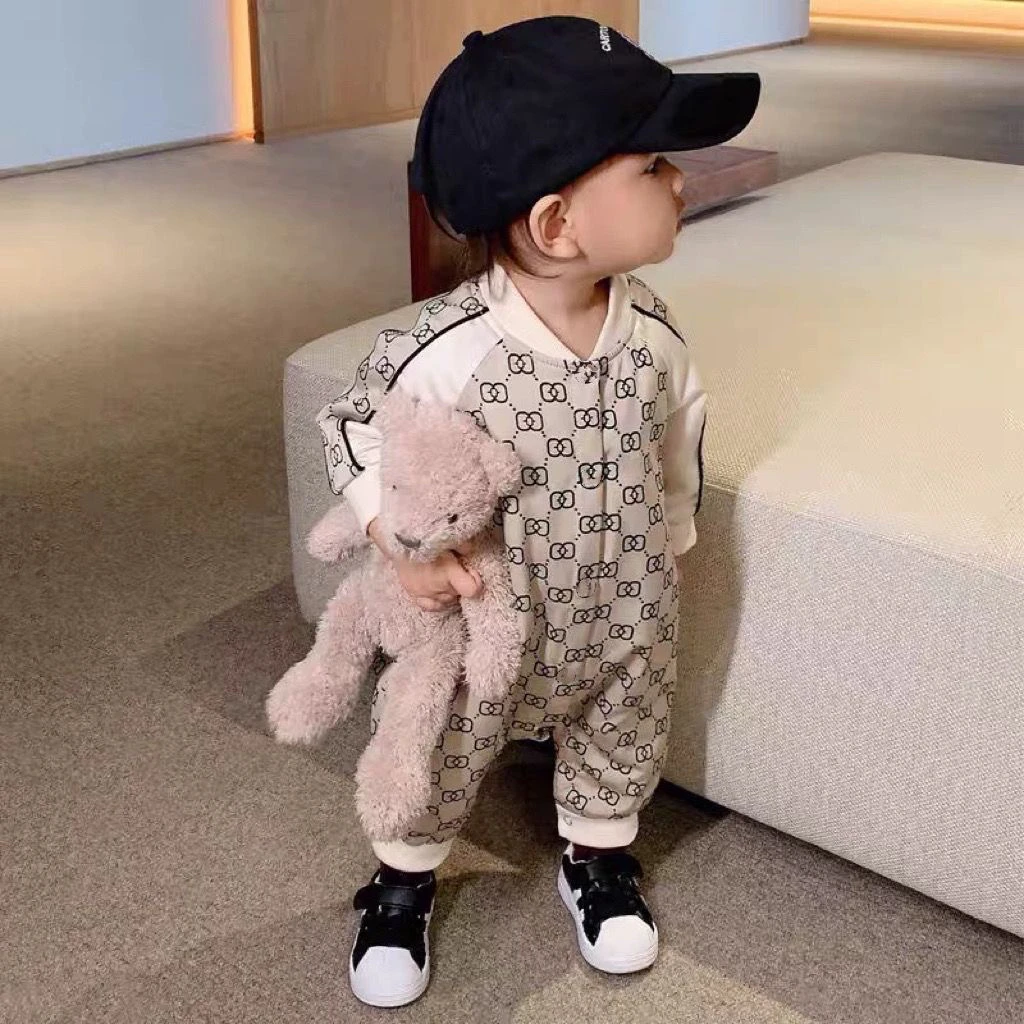 婴幼儿宝宝纯棉连体卡其色对襟满印领结超萌春秋连体衣