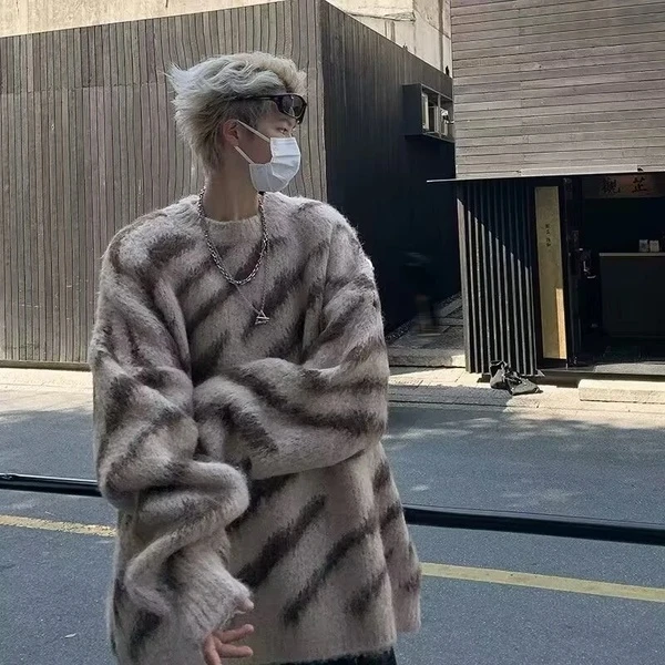 小众斑马纹毛衣男冬针织衫修身复古慵懒风外套