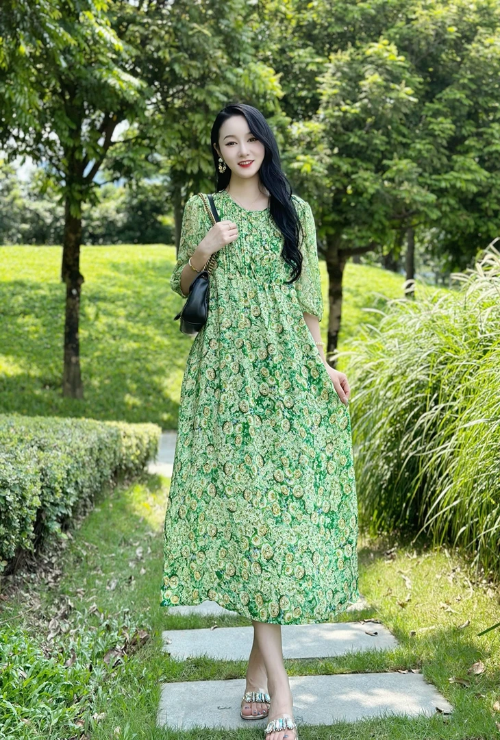 【24119河畔春色】反季定位印花2024新款时尚气质真丝连衣裙长118
