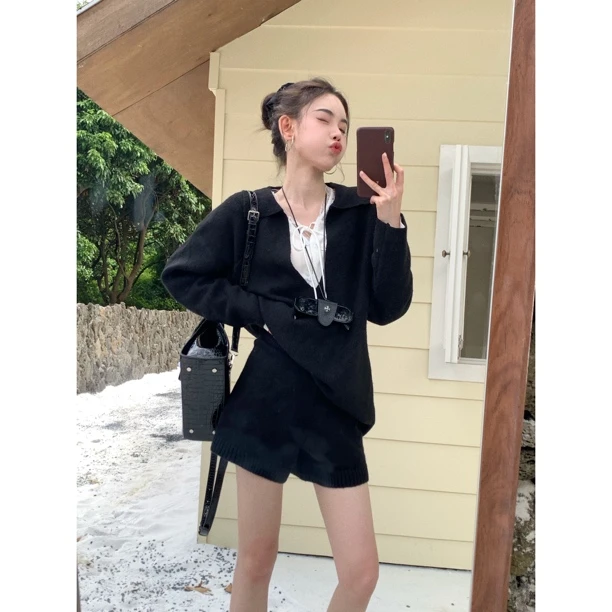 【赵小小yimao】T-7052 法式慵懒风中长款翻领加厚套头宽松V领毛衣