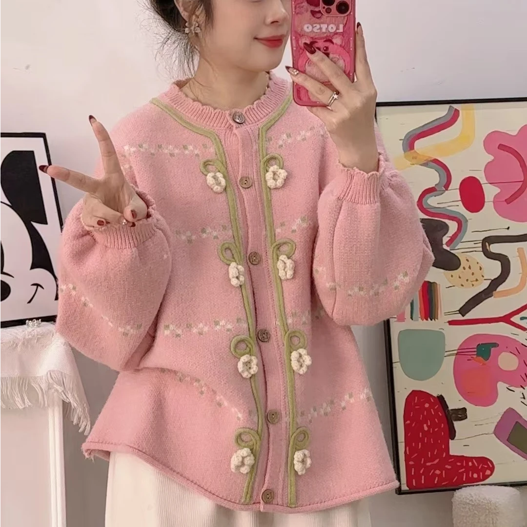 【杨杨服饰】针织衫外套女2024秋冬新款甜美手工花毛衣女150斤内穿