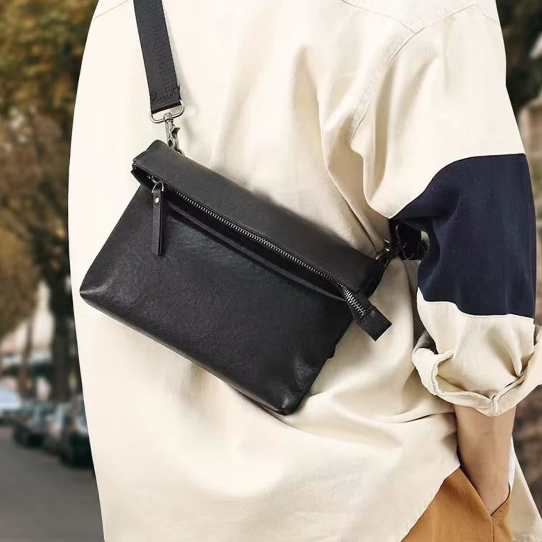 【己初文创】J1127时尚真皮单肩休闲百搭经典男士斜挎折叠单肩包