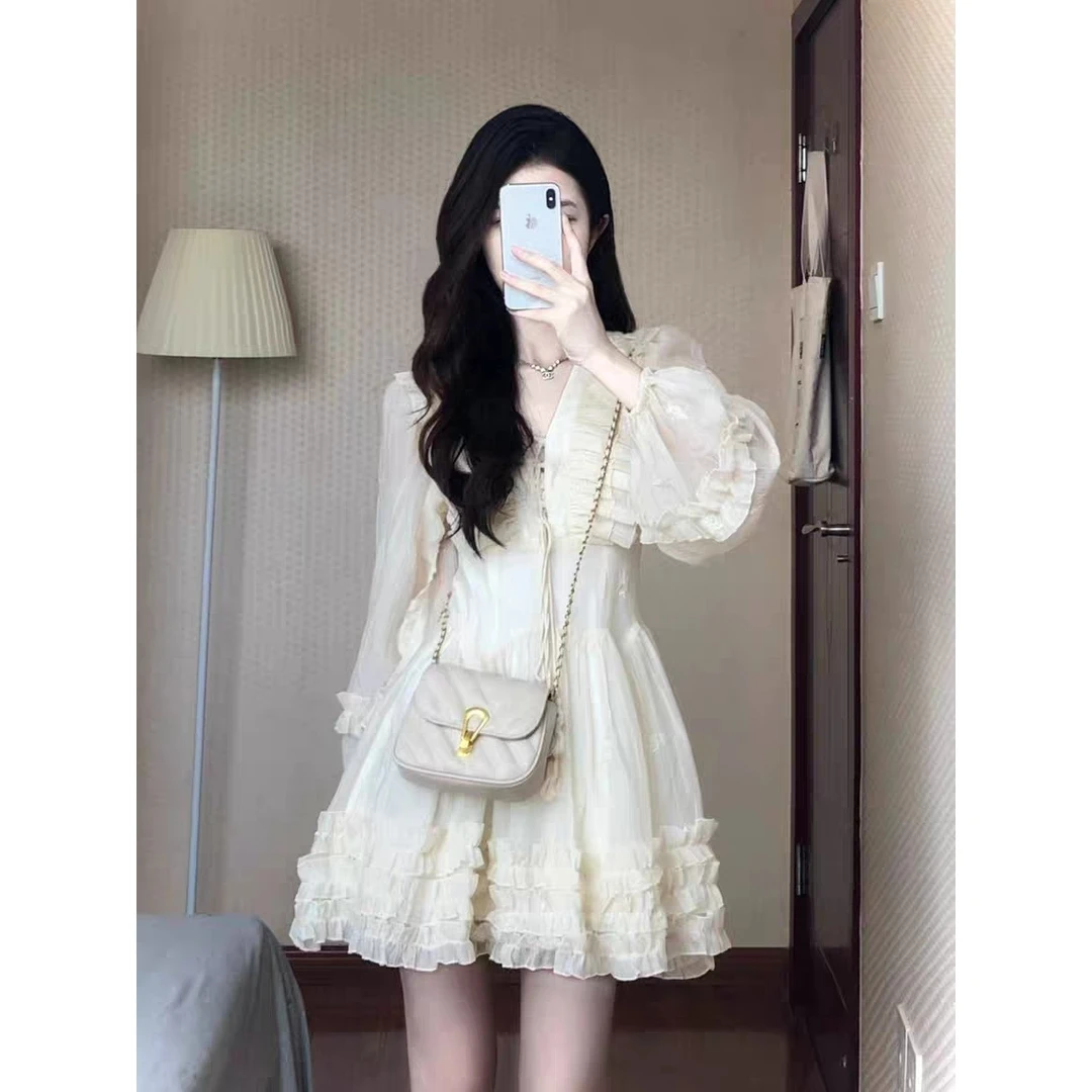 桔梗法式超仙荷叶边连衣裙2025春装新款气质2025独特漂亮连衣裙