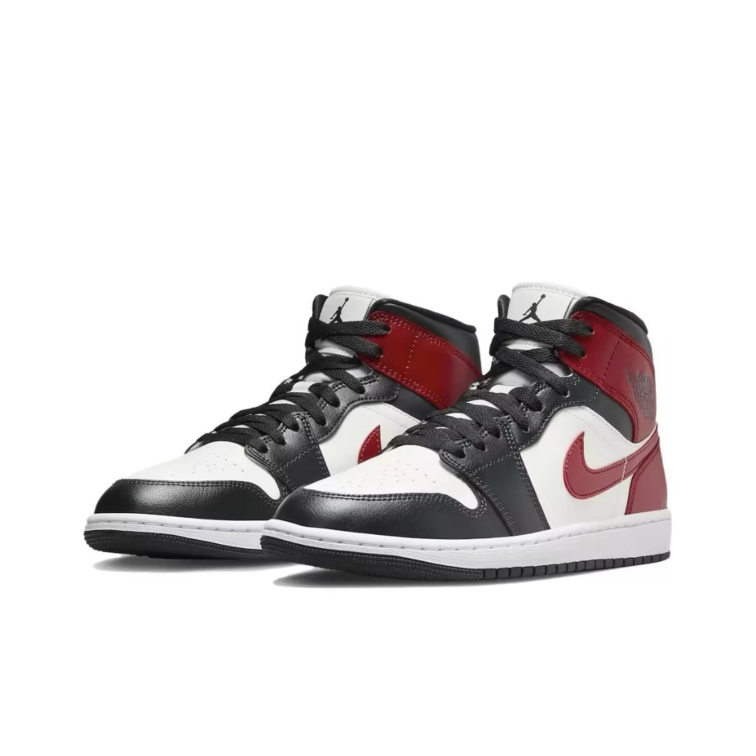 【万象城JD】AIR JORDAN 1 MID 黑红女子复古中帮篮球鞋BQ6472-160
