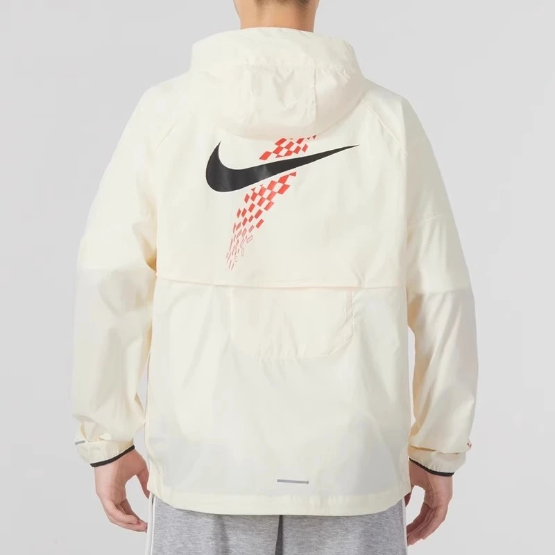 Nike/耐克男子KIPCHOGE WINDRUNNER时尚休闲梭织外套FB7062-113