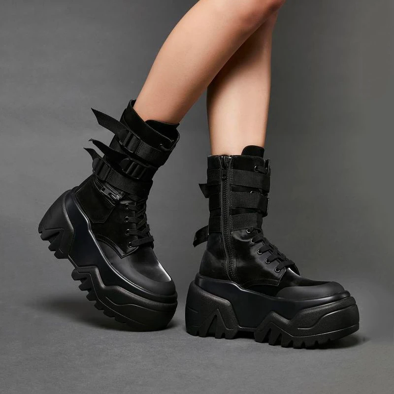 超高厚底工装短靴子女春夏新款增高7厘米机车潮酷小众骑士马丁靴