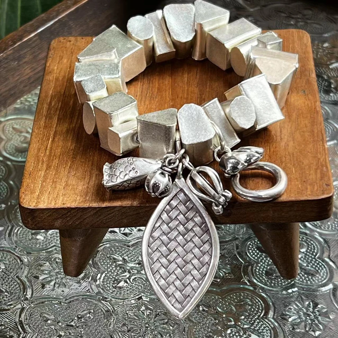 925银银制品 百搭设计师款精致亮银时尚方块重工纯手工银制品手链