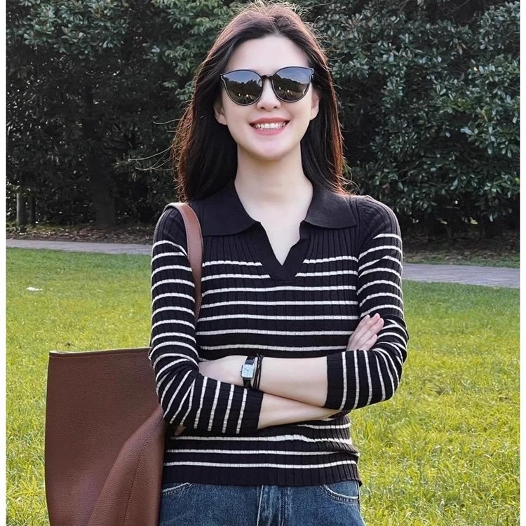 黑白条纹polo领毛衣打底衫女秋季2025新款修身显瘦内搭针织衫上衣