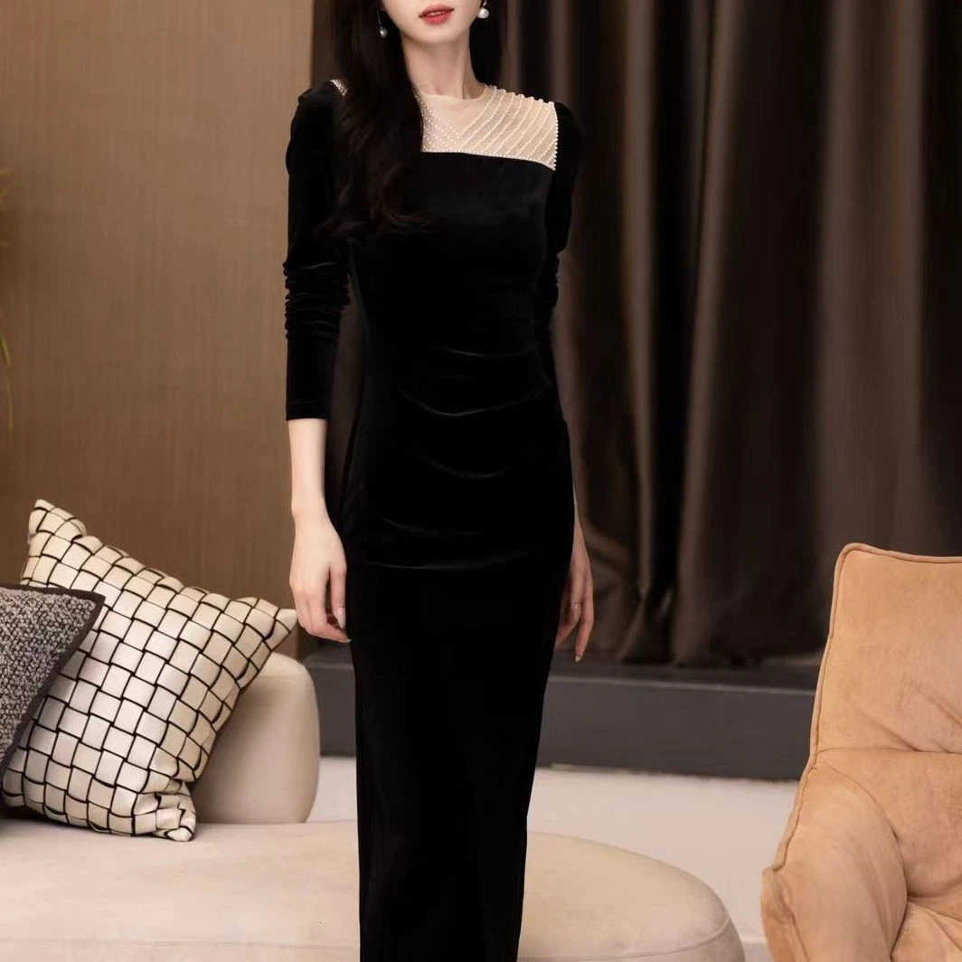 Lora【珍珠少女】秋季新款法式气质拼接显瘦收腰连衣裙