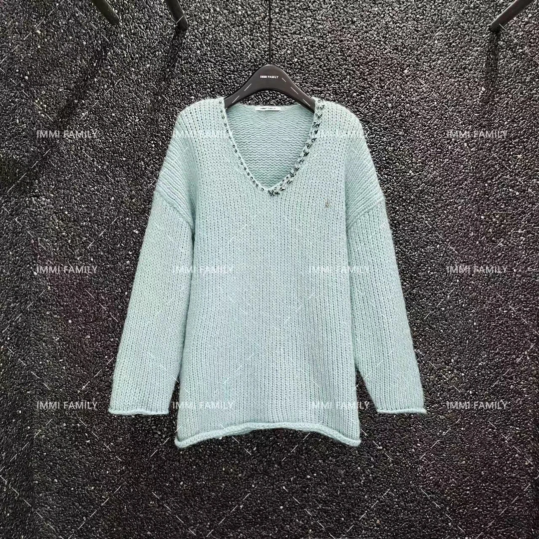 有货彩虹#82783冬季福利重工艺深V领卷边毛衣，衣长：75cm