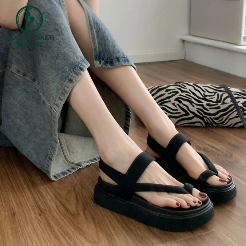 啄木鸟罗马ins女2024年夏季新款套趾厚底女鞋爆款运动休闲沙滩鞋