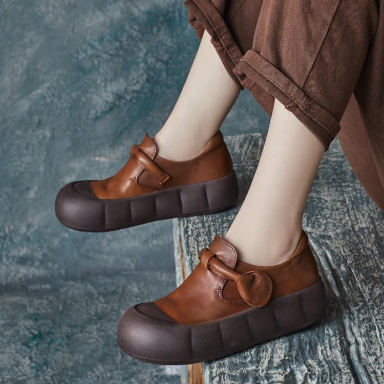 芭芭步旗舰店2024秋季新款帅气英伦风牛皮魔术贴厚底单鞋女鞋春秋