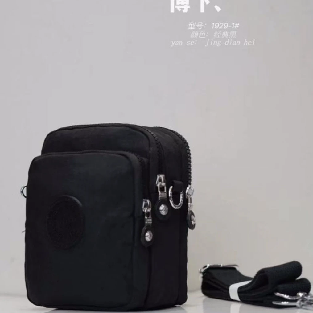 博卜bobo运动时尚防水百搭潮流休闲多功能韩版经典斜挎包