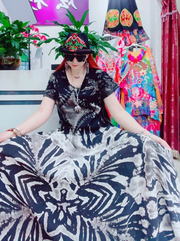 泰国手工扎染V领大摆长裙