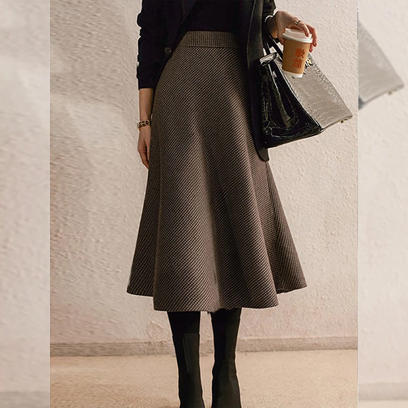 高腰显瘦千鸟格半身裙女冬季2024年新款复古鱼尾裙子a字包臀裙子