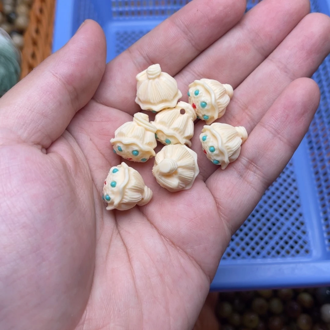 【闪购商品】白玉菩提吊坠象牙果莲蓬1个