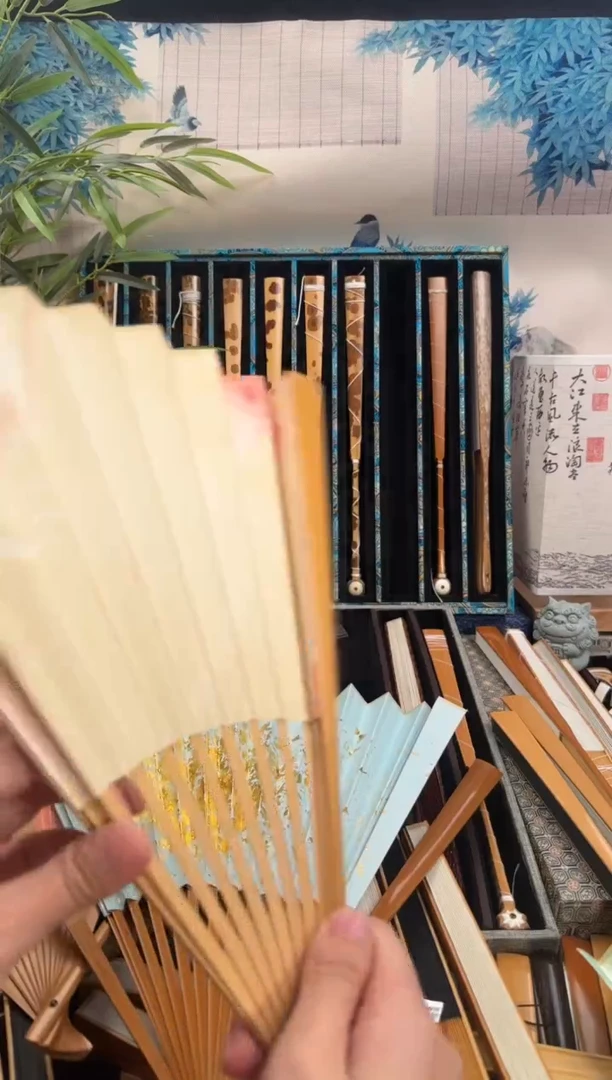 【闪购商品】竹木扇子韩磊花瓶
