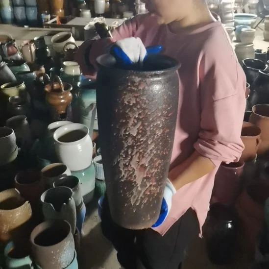 红陶20CM以下口20高45瑕疵