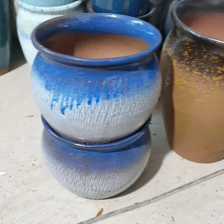 红陶20CM以下口18高16瑕疵