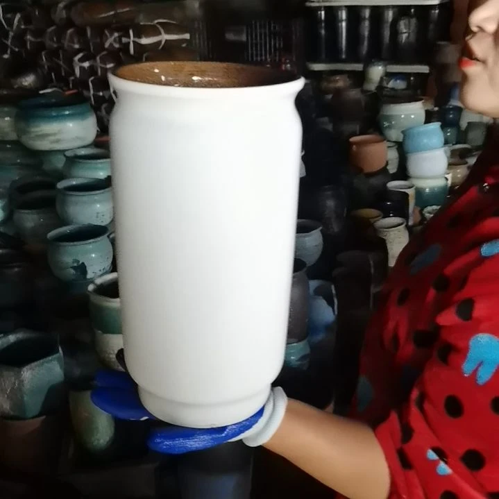 红陶20CM以下口16高30瑕疵