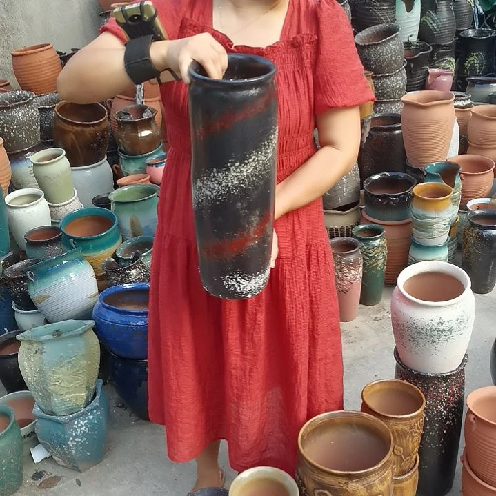 红陶20CM以下口14高42瑕疵