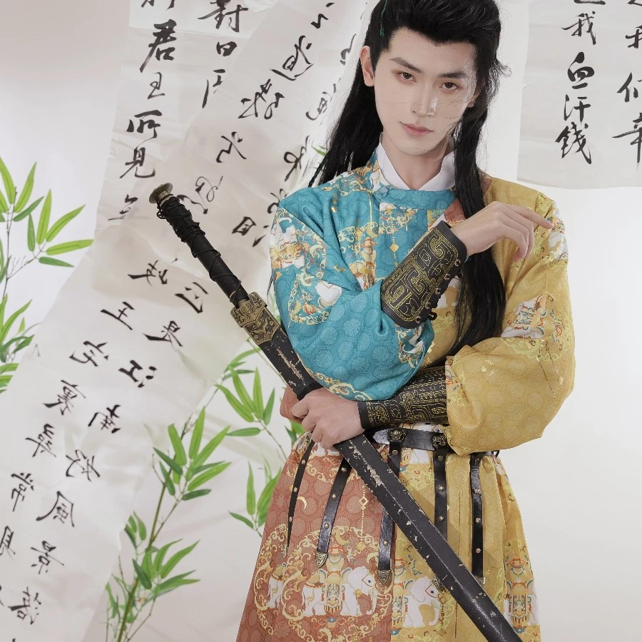 【对象】褚云令原创汉服男款太平有象拼色敦煌唐圆领烫金印花