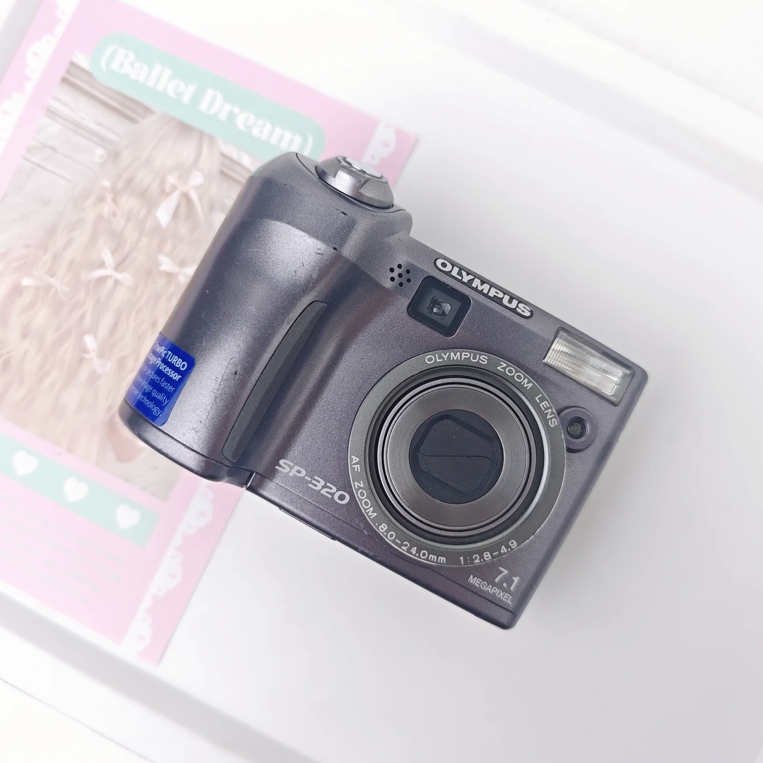 9新 Olympus/奥林巴斯 sp320 送xd卡710万像素3倍变焦 自备读卡器