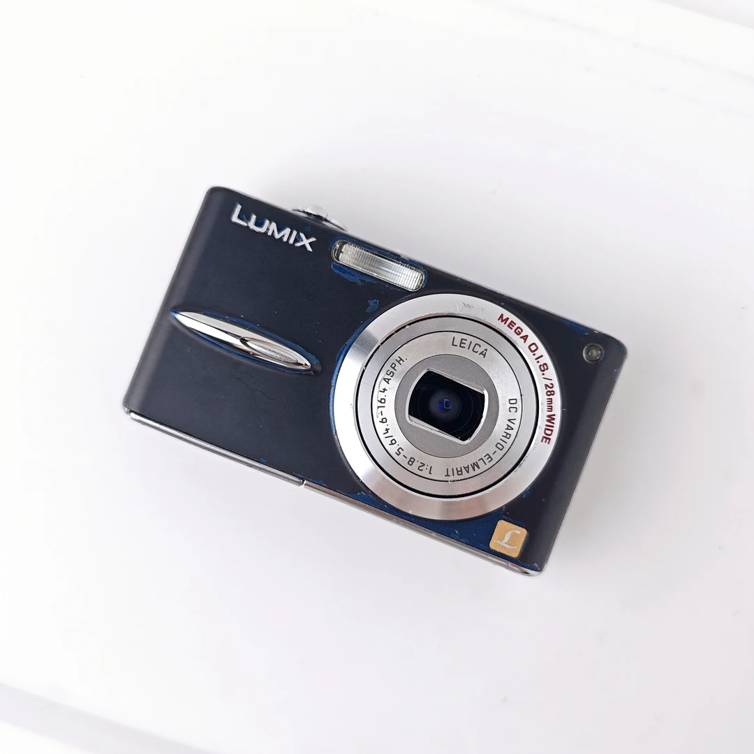 9新 Panasonic/松下 fx30 720万像素3倍变焦 配件齐全