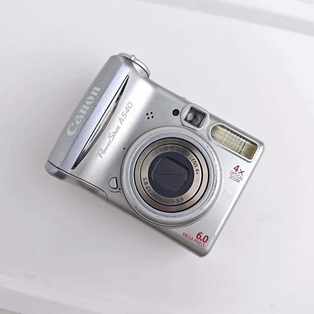 9新 Canon/佳能 A540 冷白 600万像素4倍变焦 配件齐全