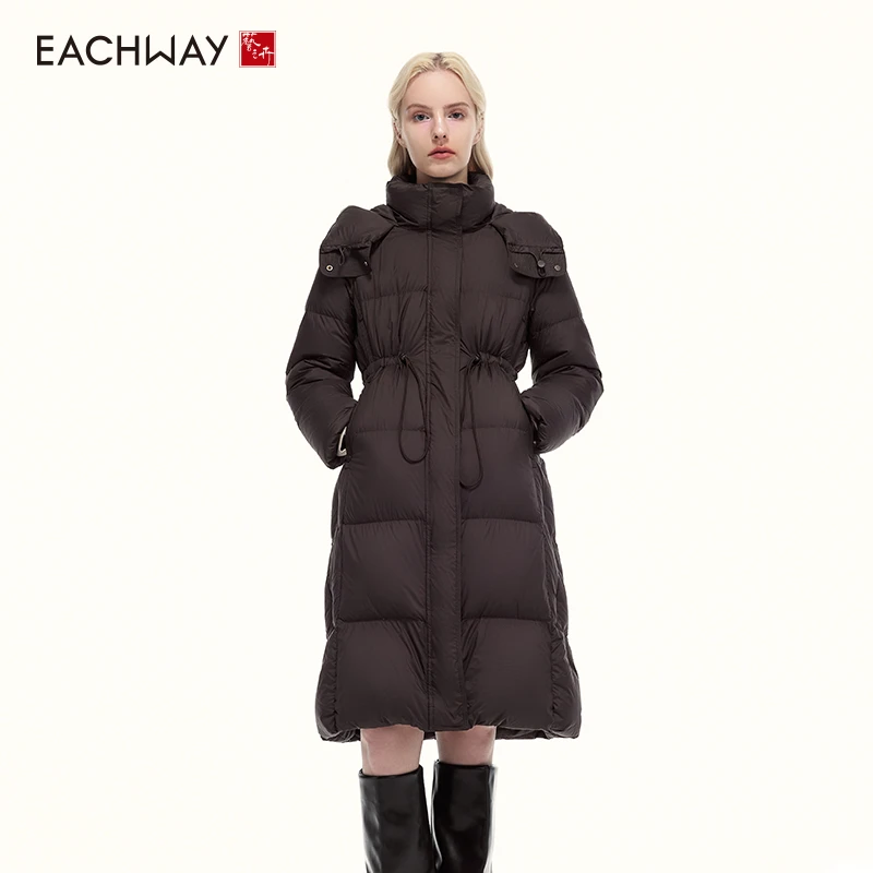 Eachway/艺之卉时尚女士白鸭绒宽松休闲女款连帽羽绒服TMU41R6126