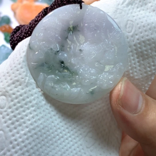 翡翠颈饰未镶嵌天然翡翠
