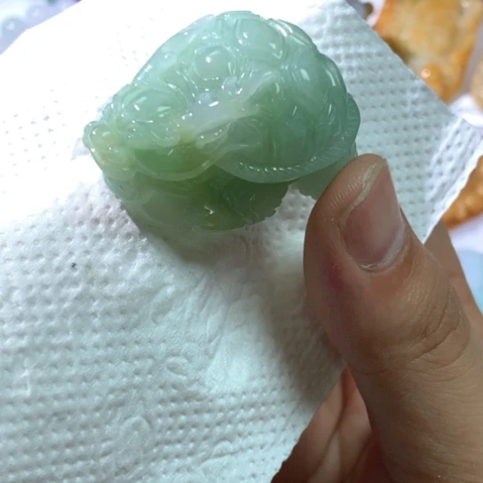 翡翠颈饰未镶嵌天然翡翠